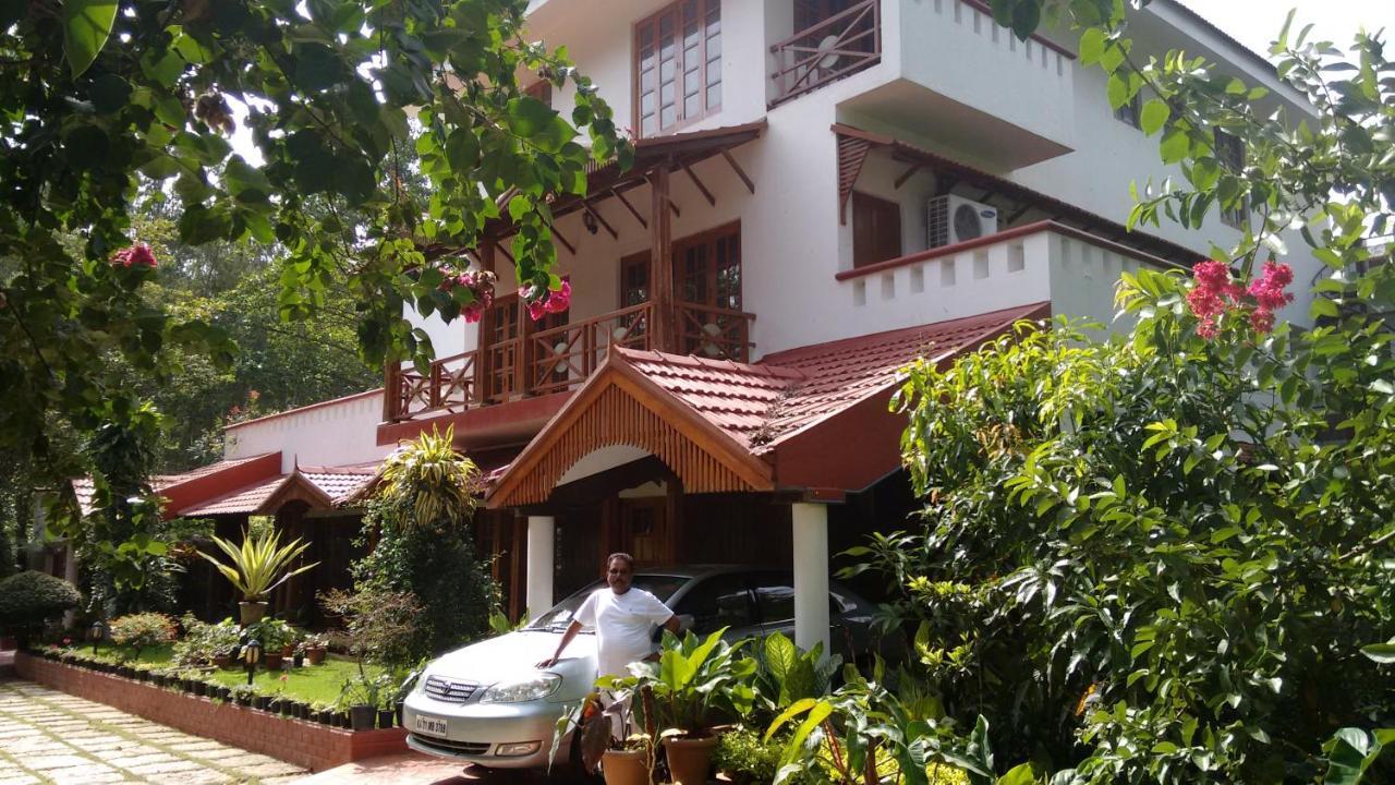 Villa Serena Bangalore Exterior photo